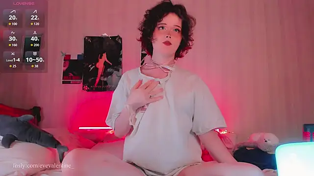 eva vodkina online show from April 11, 8:46 pm