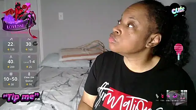 Sexymona1218 online show from November 12, 12:38 pm