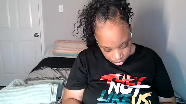 Sexymona1218 online show from November 26, 8:54 pm