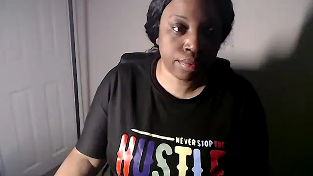 Sexymona1218 online show from January 14, 9:42 pm