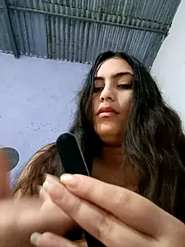Snapshot of xandra252 chatting on June 25, 6:56 pm xandra252 online show from June 25, 6:56 pm