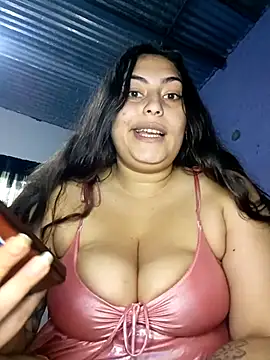 Snapshot of xandra252 chatting on June 29, 7:47 pm xandra252 online show from June 29, 7:47 pm