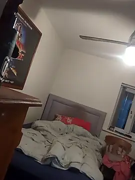 Snapshot of jones00732 chatting on November 11, 5:46 pm jones00732 online show from November 11, 5:46 pm