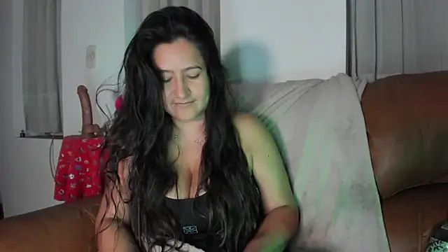 DeesseLuxure online show from November 19, 8:14 am