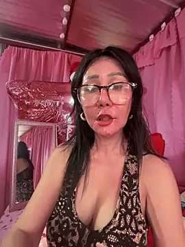 sweetieme online show from February 20, 6:50 am