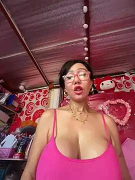 sweetieme online show from March 22, 1:09 am