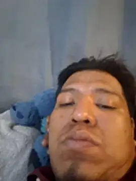 juliopantoja online show from July 20, 5:44 am