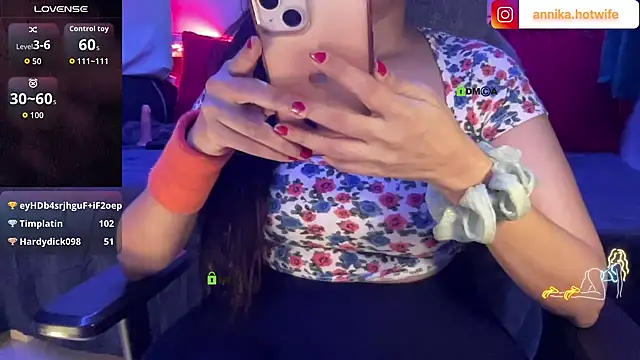 GoddessRaani online show from October 15, 7:03 pm