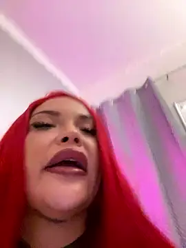 Snapshot of _MelinaCurves_ chatting on October 30, 11:16 pm MelinaCurves online show from October 30, 11:16 pm