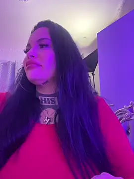 Snapshot of _MelinaCurves_ chatting on November 8, 11:14 pm MelinaCurves online show from November 8, 11:14 pm