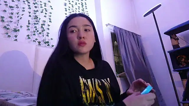 Snapshot of megaaann chatting on December 17, 6:30 am megaaann online show from December 17, 6:30 am