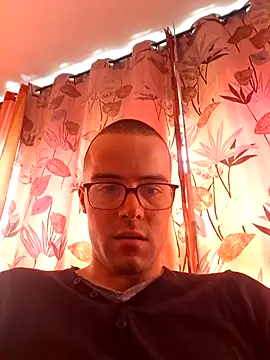 Hakim14460 online show from June 12, 1:43 pm