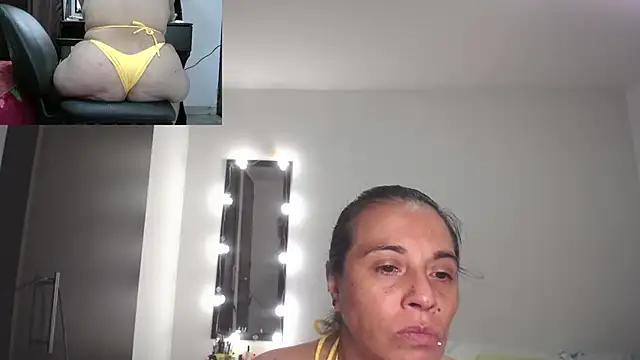 zoe hotxxx online show from November 23, 11:59 pm