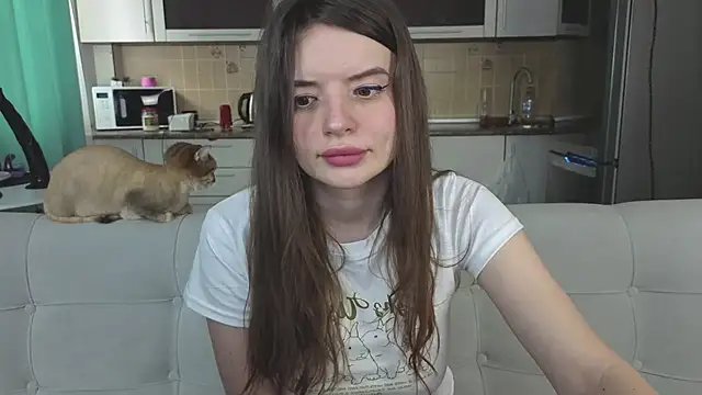 Snapshot of Naughty_Alice chatting on February 13, 7:26 am Naughty Alice online show from February 13, 7:26 am