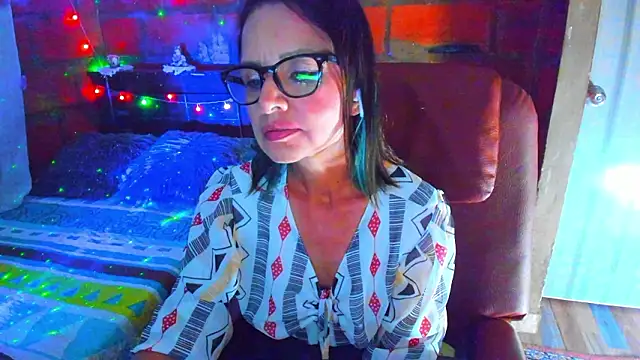 BrianaGarner online show from March 15, 3:23 am