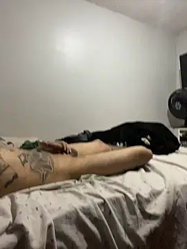 RenanDlc online show from February 25, 10:25 am