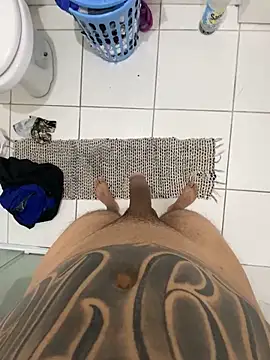 RenanDlc online show from April 22, 3:31 am