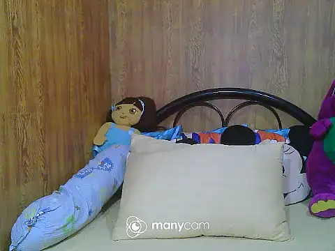 xsweetlips69x online show from March 15, 4:18 am