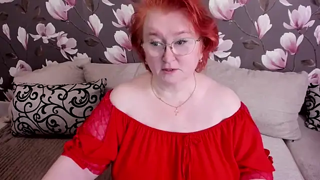 leiamillersonn online show from March 13, 6:48 am