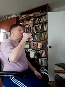 Pokaz2020 online show from May 13, 3:09 pm
