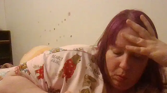 starlight1983 online show from April 30, 5:14 am