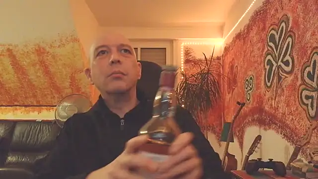 sextoy911 online show from November 27, 9:06 pm