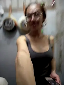 Snapshot of Jakolera2020 chatting on September 14, 7:29 am Jakolera2020 online show from September 14, 7:29 am