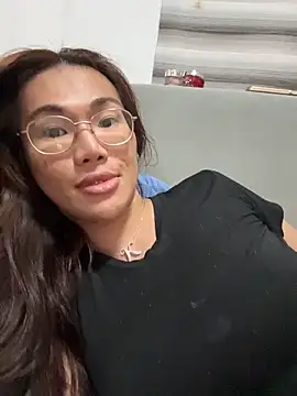 Snapshot of Jakolera2020 chatting on November 7, 8:14 am Jakolera2020 online show from November 7, 8:14 am