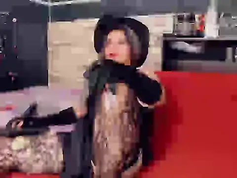 camyl93 online show from February 26, 6:43 pm