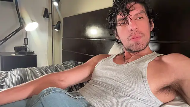 Snapshot of beranco19 chatting on February 19, 2:07 am beranco19 online show from February 19, 2:07 am