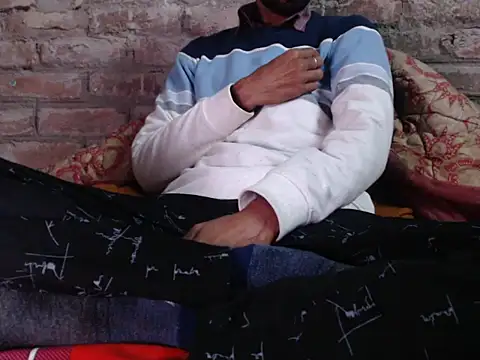 ThethunderPo online show from January 15, 1:56 am