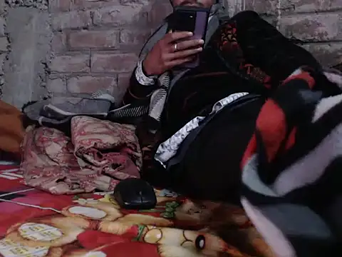 ThethunderPo online show from January 30, 1:33 am