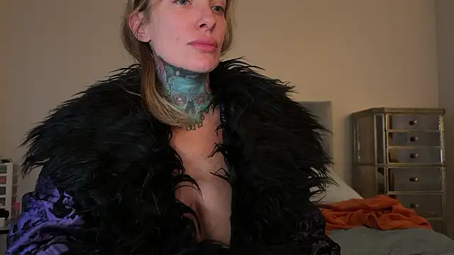 airgeadx online show from March 14, 10:26 pm