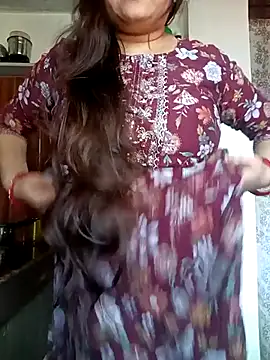 naughtymadam online show from February 24, 6:44 am