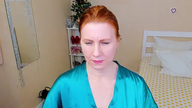 FoxySophia online show from January 7, 10:18 am