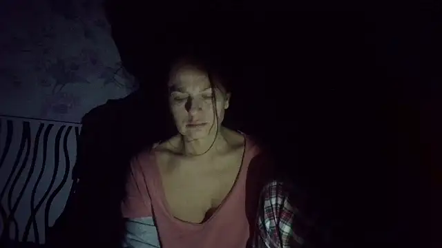 LindaStarS online show from December 15, 6:23 pm