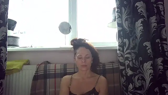 LindaStarS online show from February 25, 5:50 am