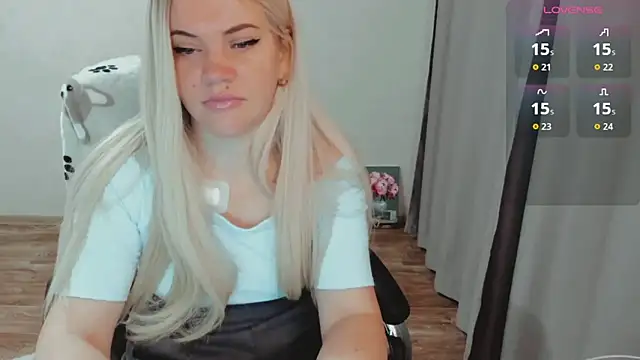 AllAboutLoveXx online show from November 6, 6:25 am