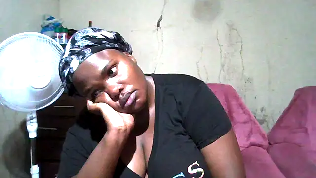 sexybigboobz online show from November 27, 3:58 pm