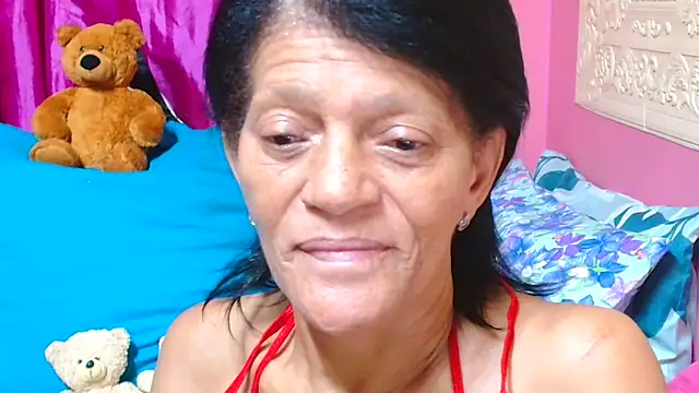 Snapshot of SLUTTYROXY chatting on March 20, 8:40 pm SLUTTYROXY online show from March 20, 8:40 pm