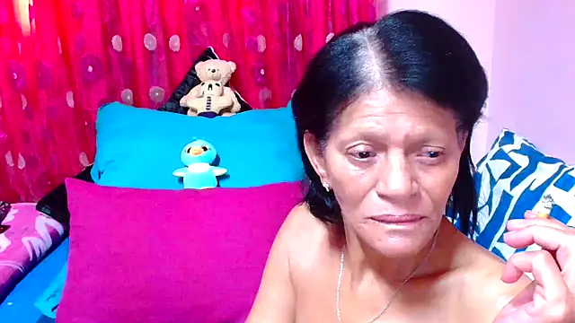 Snapshot of SLUTTYROXY chatting on September 26, 6:28 am SLUTTYROXY online show from September 26, 6:28 am