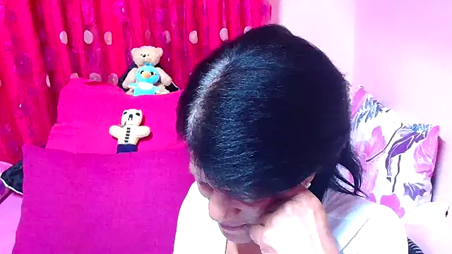 Snapshot of SLUTTYROXY chatting on October 2, 6:59 pm SLUTTYROXY online show from October 2, 6:59 pm