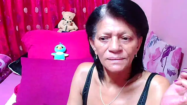 Snapshot of SLUTTYROXY chatting on October 11, 5:33 pm SLUTTYROXY online show from October 11, 5:33 pm