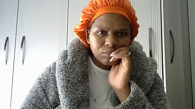 blackslut4u online show from May 14, 9:16 am
