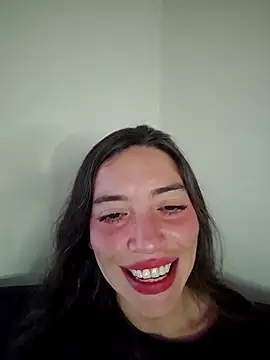 Snapshot of loveuu-bae chatting on May 23, 10:47 pm loveuu-bae online show from May 23, 10:47 pm