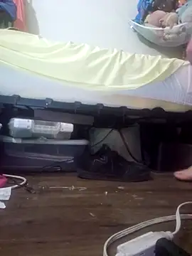 Snapshot of UncutHammer69 chatting on March 3, 1:10 am UncutHammer69 online show from March 3, 1:10 am