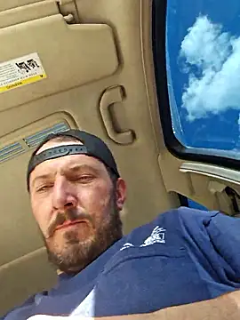 UncutHammer69 online show from April 11, 9:52 pm