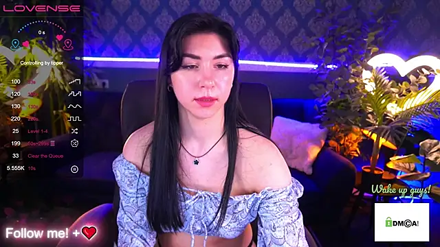 Snapshot of EmilyCandyy chatting on January 9, 9:59 am EmilyCandyy online show from January 9, 9:59 am