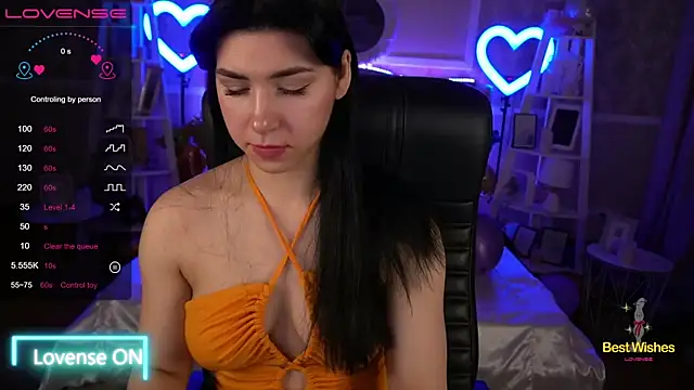 Snapshot of EmilyCandyy chatting on January 28, 6:49 am EmilyCandyy online show from January 28, 6:49 am