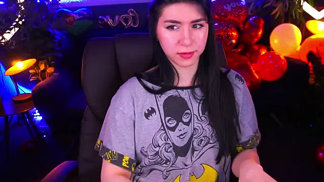 Snapshot of EmilyCandyy chatting on February 20, 10:16 am EmilyCandyy online show from February 20, 10:16 am